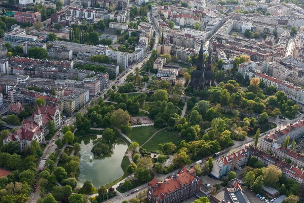 Vista aérea de los suburbios de la ciudad de wroclaw —  Fotos de Stock