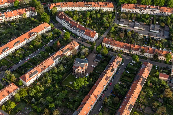 Вид с воздуха на пригороды Вроцлава — стоковое фото