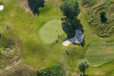 Polonya golf alanı üzerinde havadan görünümü