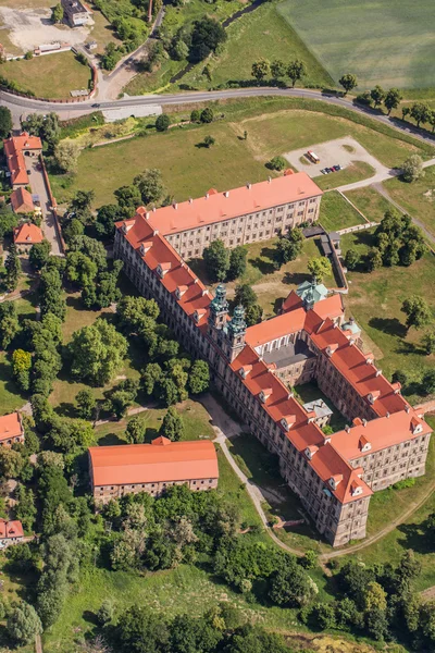 Letecký pohled na Lubiaz opatství — Stock fotografie