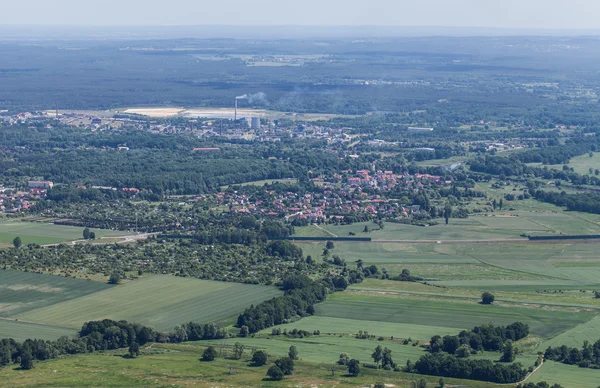 Vista aerea del fiume Odra e Brzeg Dolny città — Foto Stock