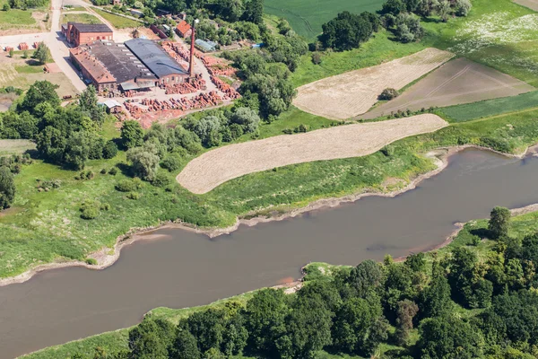 Aerial view of the  the  Odra river near Brzeg Dolny town — Stock Photo, Image