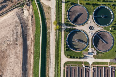 kanalizasyon arıtma tesisi havadan görünümü