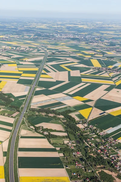 Vista aérea dos campos de colheita — Fotografia de Stock