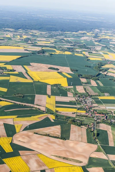 Вид с воздуха на поля сбора урожая — стоковое фото
