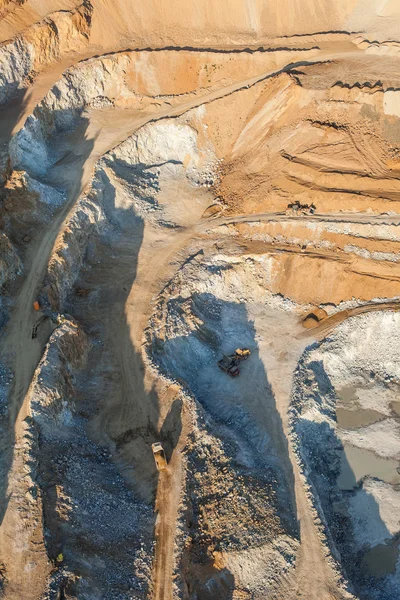 Vista aérea de la cantera de roca —  Fotos de Stock