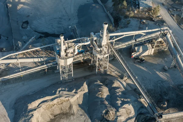 Flygfoto över rock quarry — Stockfoto