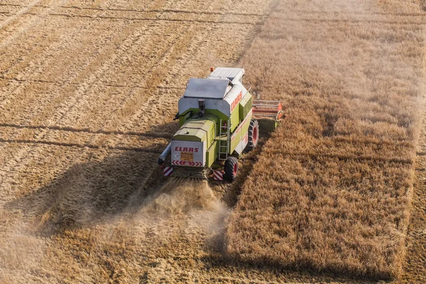 Wroclaw, Poland - July 22, 2015: aerial view of the combine on h — Stock Photo, Image