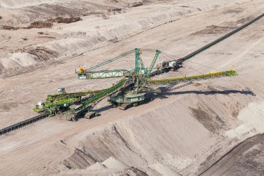 kömür madeninin havadan görünüşü