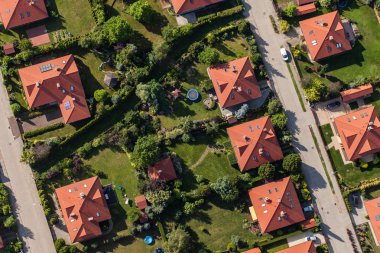 wroclaw şehir banliyölerinde havadan görünümü