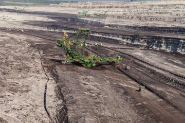 kömür madeninin havadan görünüşü
