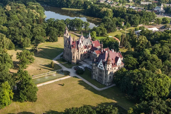 Moszna castle, Lengyelország — Stock Fotó