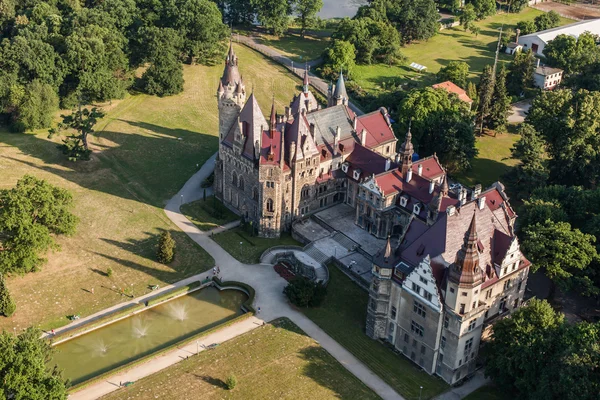 Moszna castle, Lengyelország — Stock Fotó