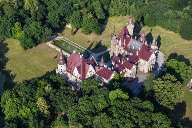 Polonya moszna Kalesi