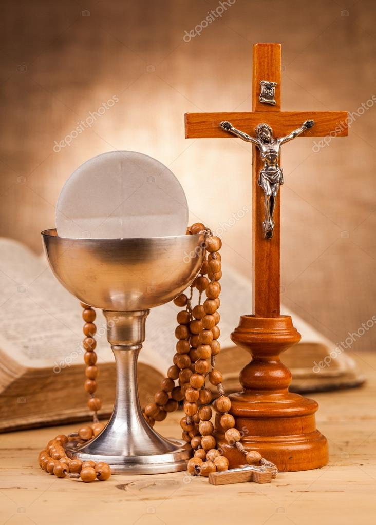 Wooden Chalice Images Libres De Droit Photos De Wooden Chalice Depositphotos