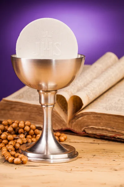 Holy communion chalice — Stock Photo, Image