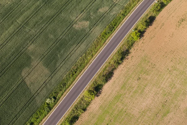 Vista aérea de los campos de cosecha — Foto de Stock