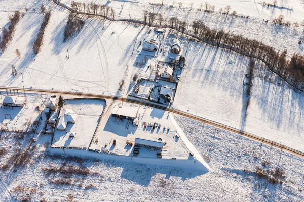 Уборка урожая зимой — стоковое фото