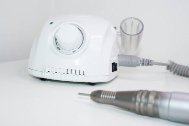 Manikür malzemeleri, manikür, tırnak bakımı, tırnak öğütme makinesi, çivi matkabı...