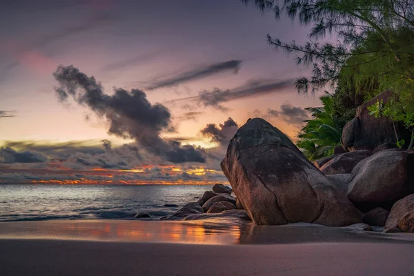Sunset Tropical Beach Anse Georgette Praslin Seychelles — Stock Photo, Image