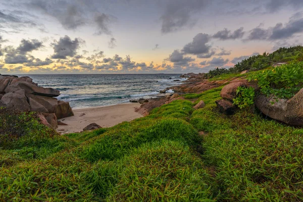 Sunrise Tropical Rocky Coastline Anse Songe Digue Seychelles — Stock Photo, Image