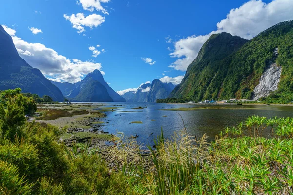 Slavný Milford Zvuk Národním Parku Fiordland Novém Zélandu — Stock fotografie