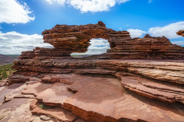 澳大利亚西部卡尔巴里国家公园沙漠中的自然之窗 — 图库照片