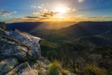 Lincoln Rock 'ta gün batımı, Blue Mountain Ulusal Parkı, Avustralya