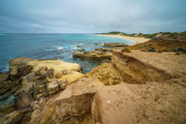 Büyük Okyanus Yolu kıyısında, Victoria, Avustralya