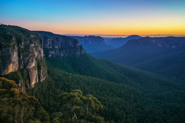 Govetts 'de mavi saat gözcülük, Blue Mountain Ulusal Parkı, Avusturalya