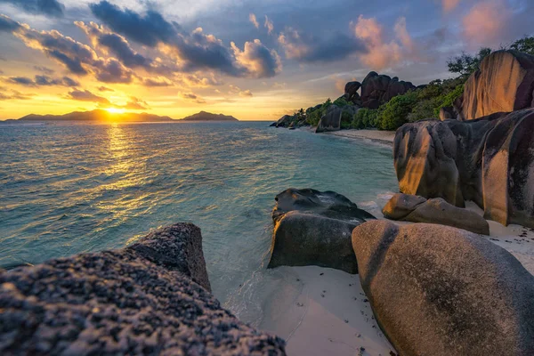 Sunset Tropical Beach Anse Source Argent Digue Seychelles — Φωτογραφία Αρχείου