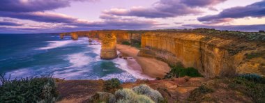 Gündoğumunda 12 havari, Victoria, Avustralya 'da büyük okyanus yolu.