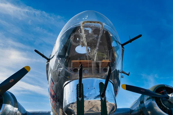 Boeing B-17 Uçan Kale Duygusal Yolculuk Bombacısı