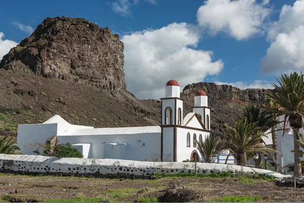 Seitenansicht der Kirche von Agaete, Gran Canaria, Spanien — Stockfoto