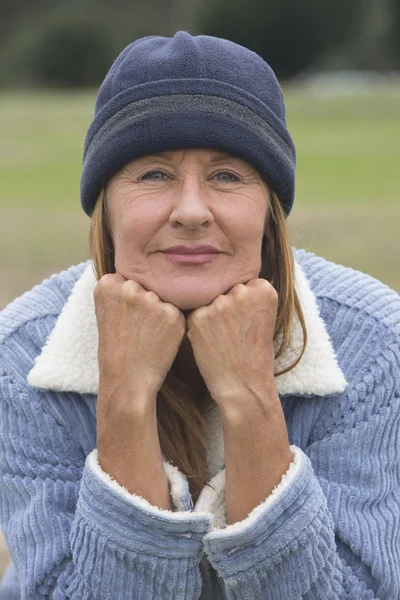 Relaxed confident woman warm jacket outdoor — Stock Photo, Image