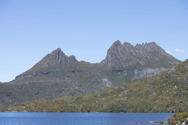 Cradle Mountains with Dove Lake in Tasmania — Stock Photo, Image