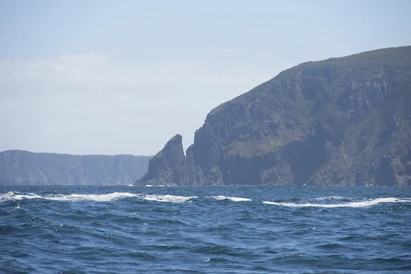 High Cliff coast ocean Bruny Island Tasmania — Stock Photo, Image