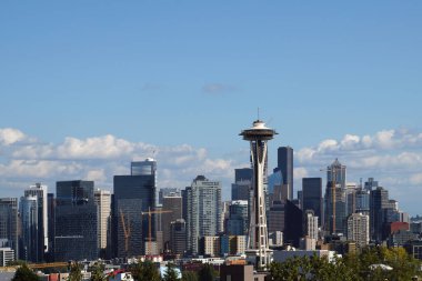 Kerry Park 'tan (Seattle' da Queen Anne Hill 'in güney yamacındaki kamu parkı ve bakış açısı) görüntü. Washington, Birleşik Devletler. Seattle şehir merkezi.. 