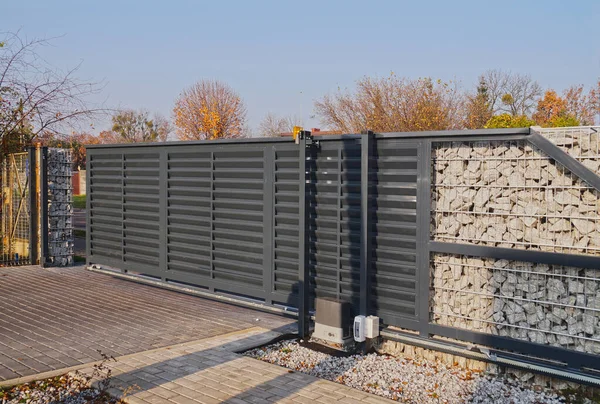 Automatic Entrance Gate Used Combination Wall Made Gabion — Stock Photo, Image