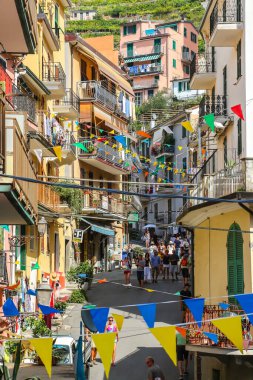 Manarola, İtalya - Eylül 2018. Manarola 'nın güzel manzarası, La Spezia, Liguria, İtalya' da bir köy..