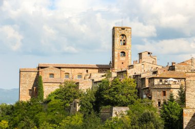 Colle di Val d 'Elsa, İtalya Eylül 2018. Colle di Val d 'Elsa' nın güzel mimarisi, İtalya 'nın orta kesiminde, Siena, Toskana' nın küçük bir kasabası..