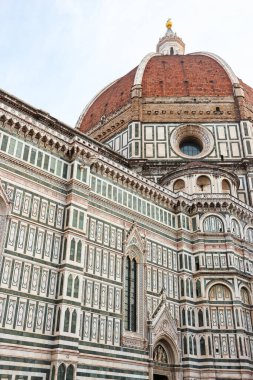 Floransa, İtalya - Eylül 2018. Floransa Katedrali 'nin güzel mimarisi (Cattedrale di Santa Maria del Fiore).