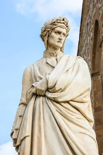 意大利佛罗伦萨 2018年9月 佛罗伦萨圣克罗斯广场的Dante Alighieri雕像 — 图库照片