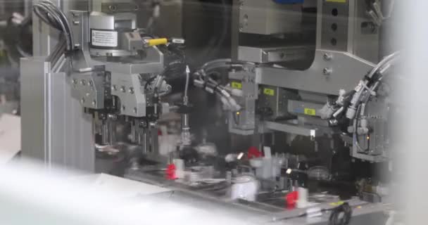 Automated Manufacturing Process Pharmaceutical Manufacturing Machine Factory Machine Close — Stock Video