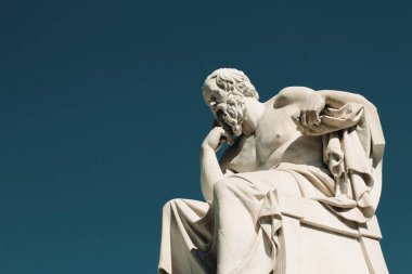 Antik Yunan filozof Socrates 'in heykeli Atina, Yunanistan, 9 Ekim 2020.