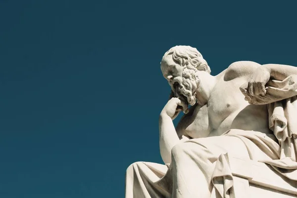 Antik Yunan filozof Socrates 'in heykeli Atina, Yunanistan, 9 Ekim 2020.