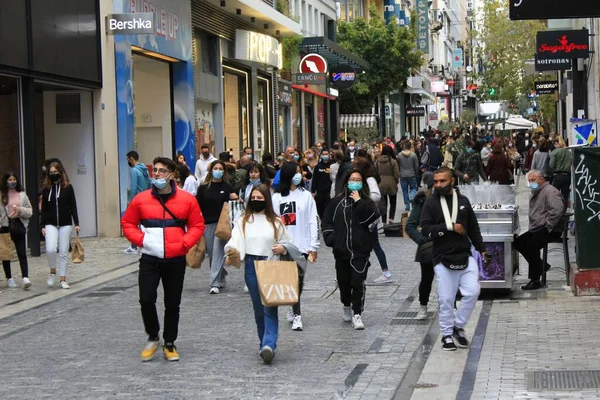 Gente Compras Calle Ermou Centro Atenas Después Del Anuncio Segundo — Foto de Stock