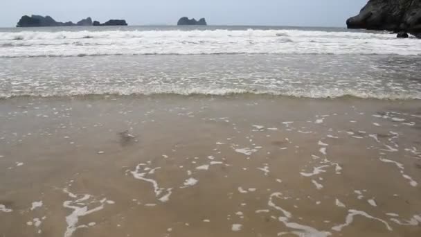 波浪和沙子 — 图库视频影像