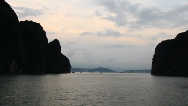 Puesta de sol en la bahía — Vídeos de Stock