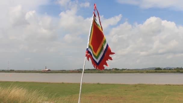 Bandera en el festival tradicional en Vietnam — Vídeo de stock